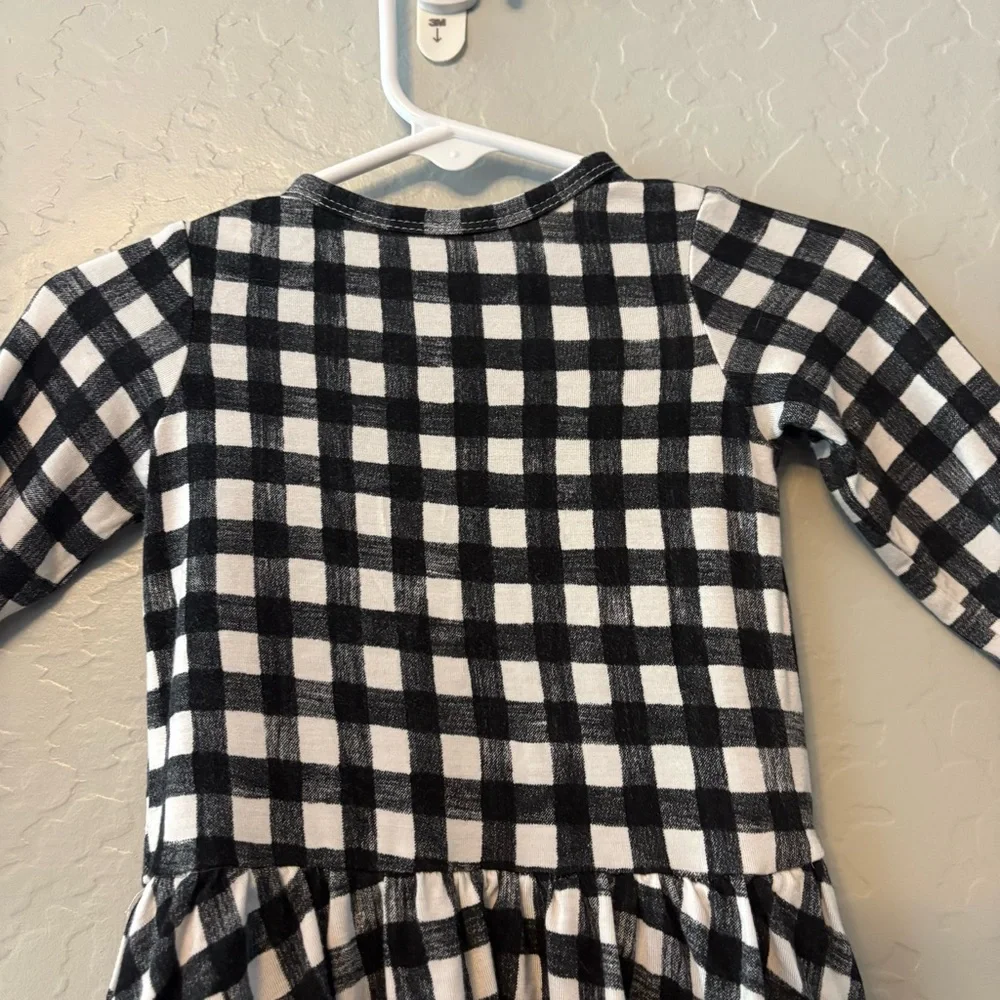 Gigi and Max Parker black and white checks long sleeve skirted bodysuit 12 month